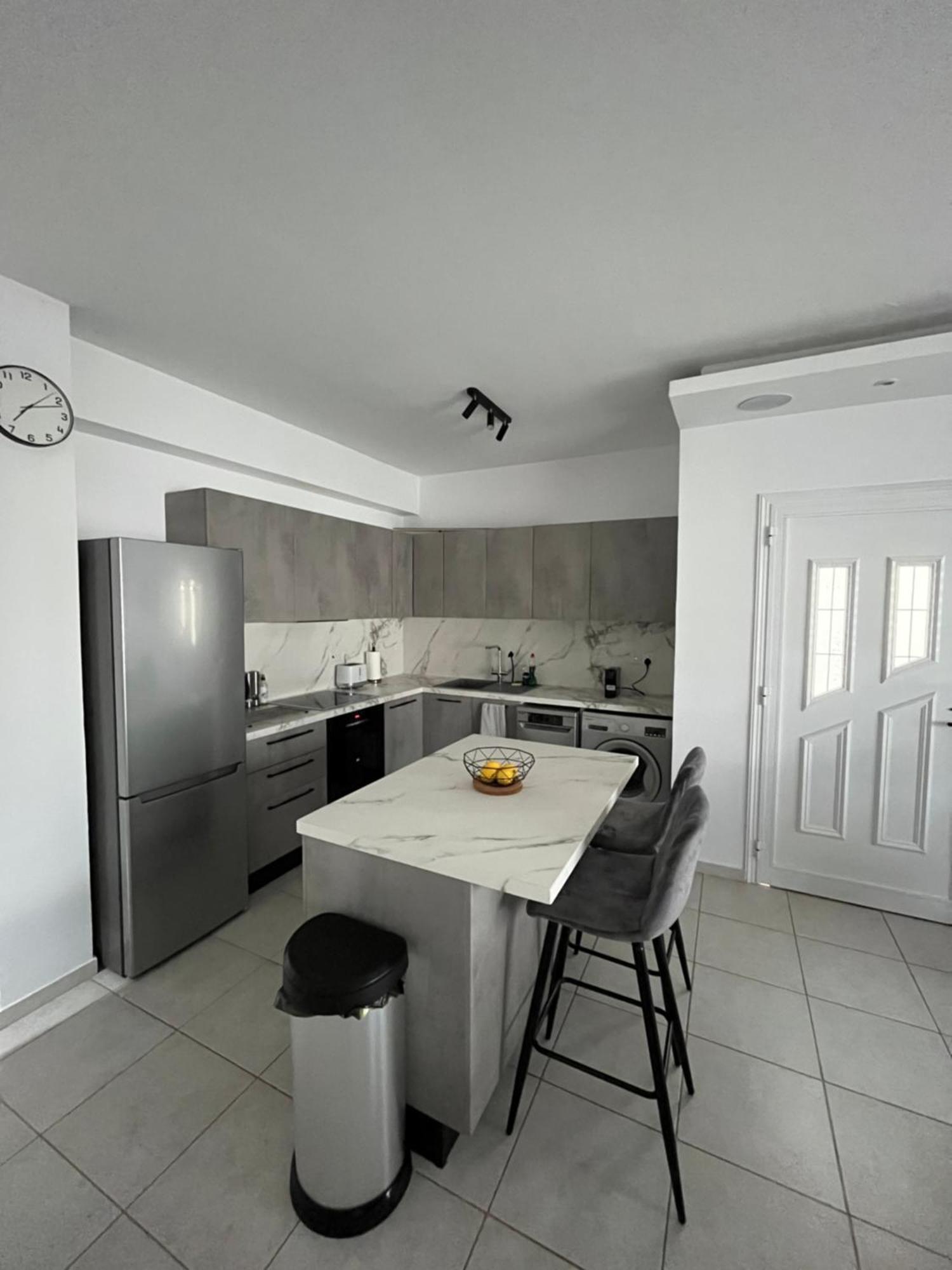 Elite Escapes Roof Terrace - Kato * Paphos